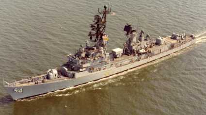 USS LAWRENCE (DDG-4) at sea