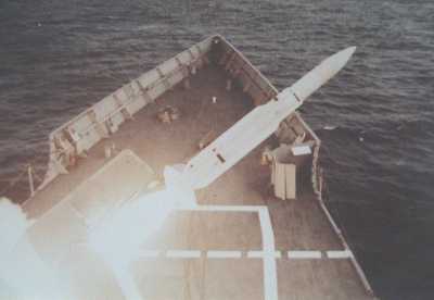 SM1MR Launch from USS THATCH (FFG-43) in 1984